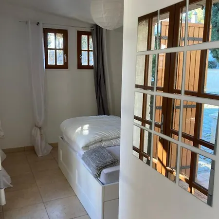 Encore Un Soir Holiday home