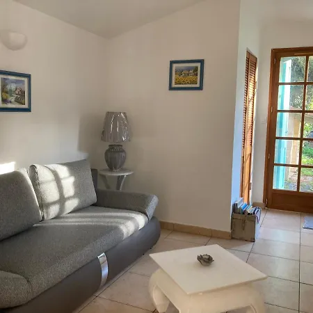 Holiday home Encore Un Soir