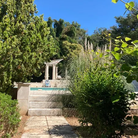 Encore Un Soir Holiday home