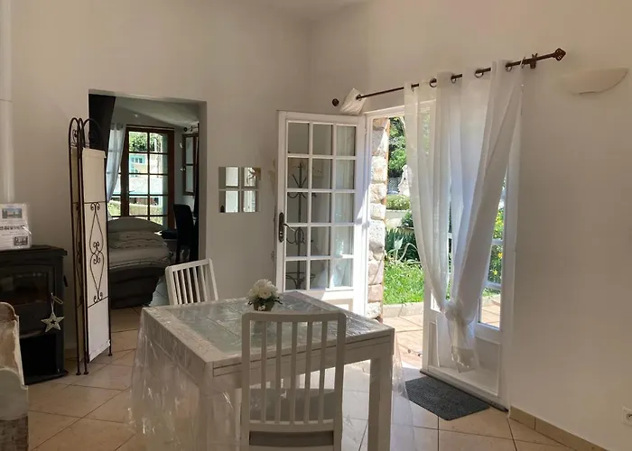 Holiday home Encore Un Soir