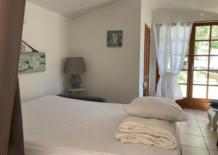 Encore Un Soir Holiday home *